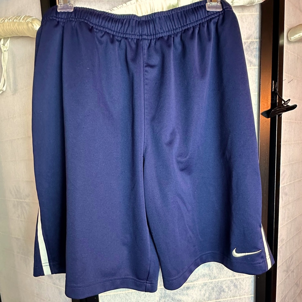 Deep Navy Blue Basketball Nike Shorts - Size Large - White Swoosch